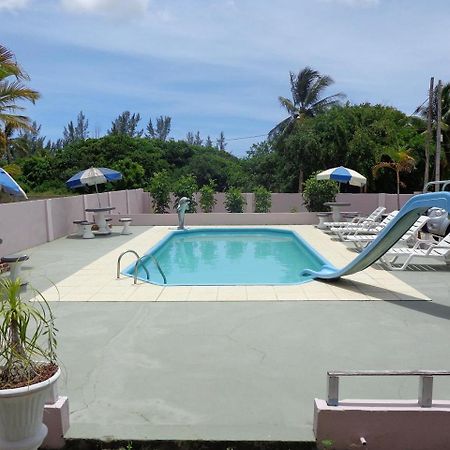 Residencial Bahia Sol Hotel นอวา วิซอซา ภายนอก รูปภาพ